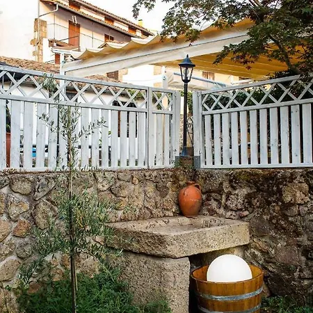 Hotel El Jardin Del Laurel 4*